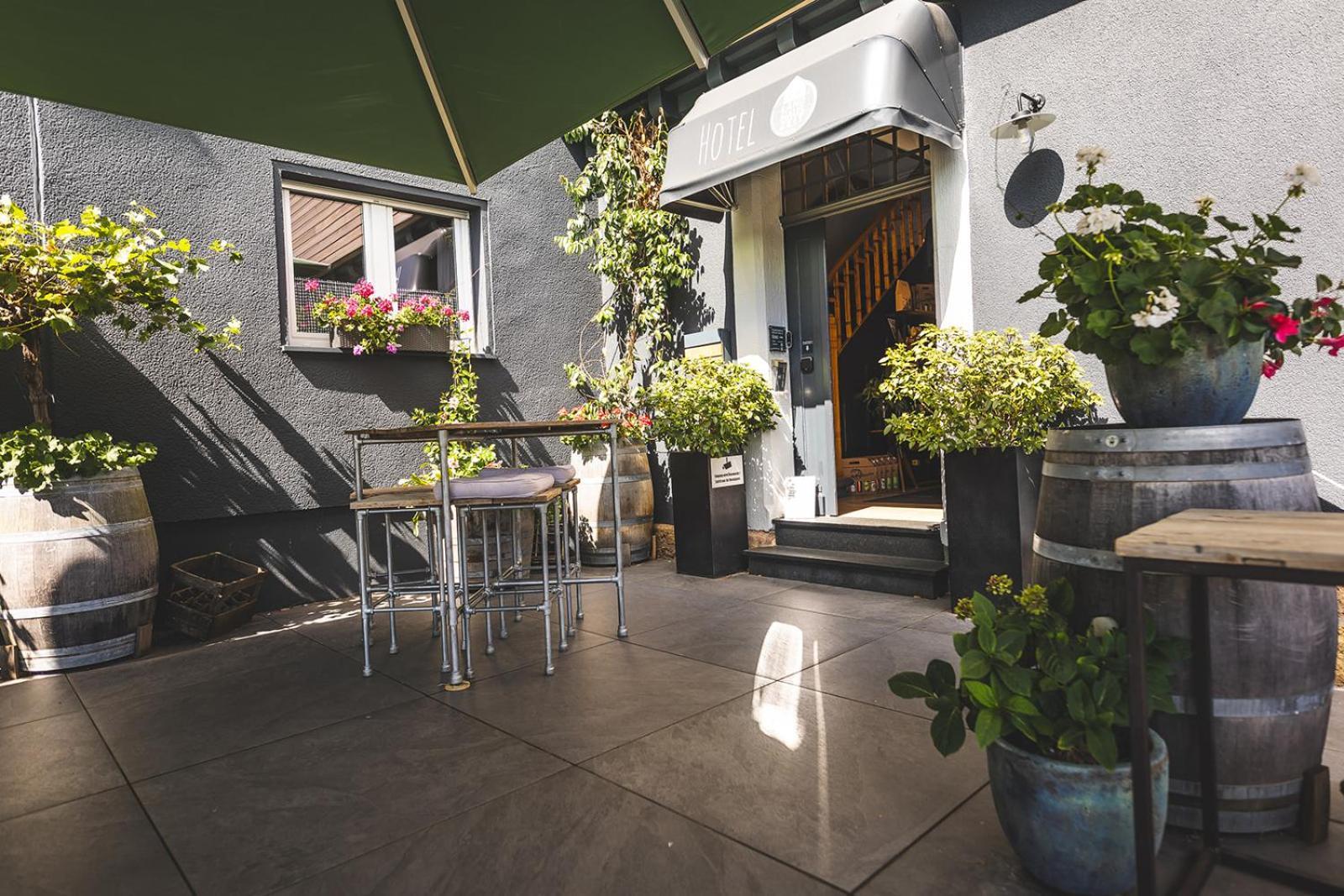 Boutique Hotel Landhauszeit Bad Muenstereifel Exterior photo